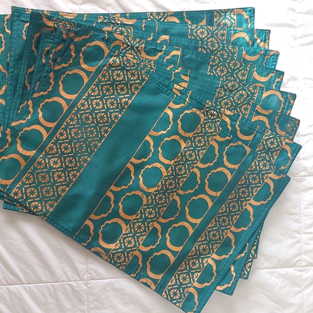Pier 1 Placemats, Set of 8